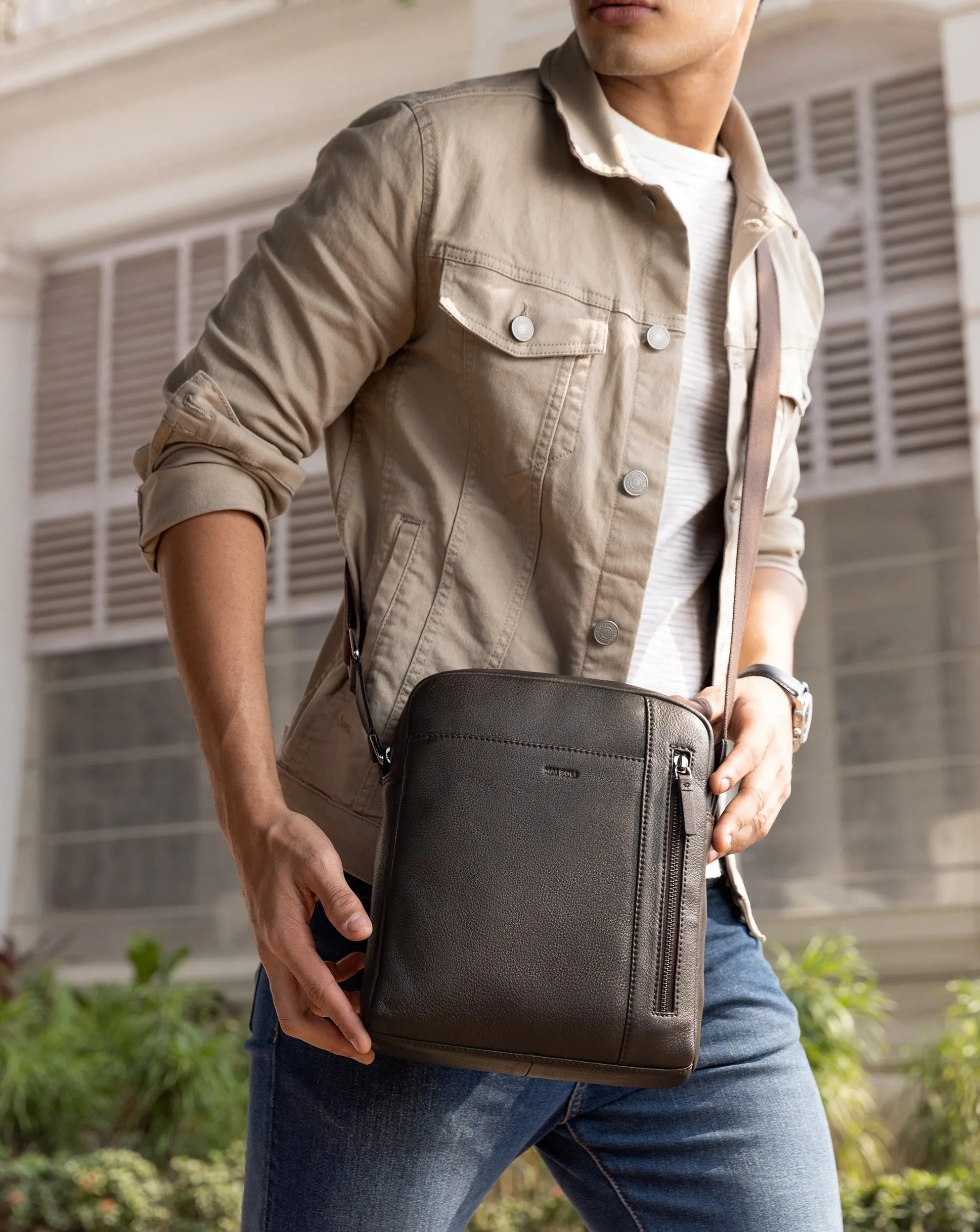Comrade Crossbody Bag - Brown