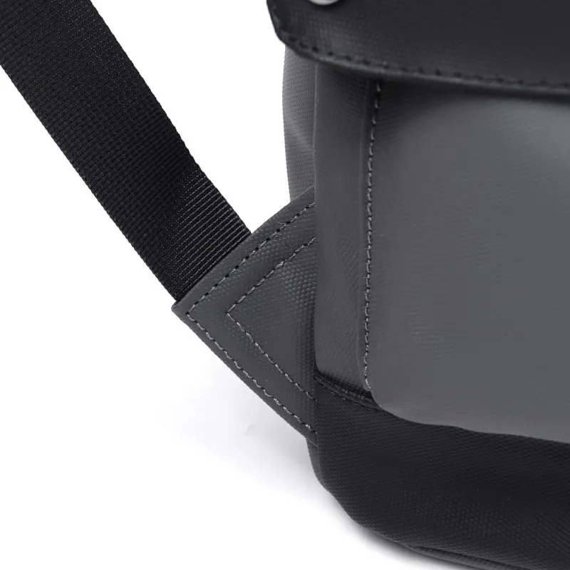 Men's Leather Trendy Large Capacity Tooling Function Backpacks