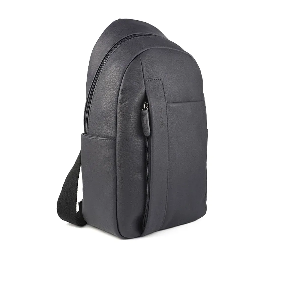 Picard Buffalo Men's Leather Crossbody Bag (Navy)